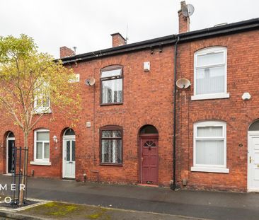 Field Street, Droylsden, M43 - Photo 2