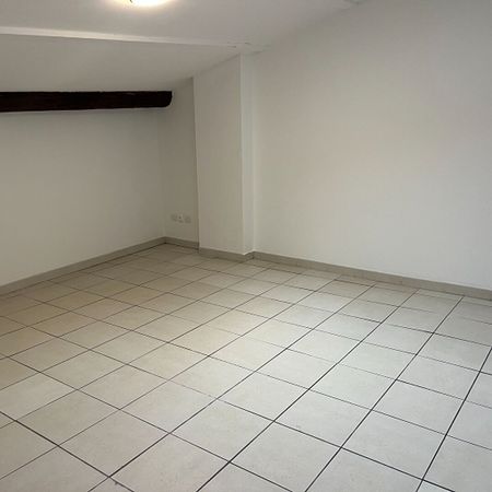 Location Appartement 2 pièces 36m² - Photo 3