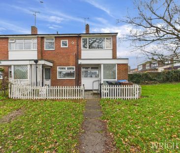4 bedroom End Terraced House - Travellers Lane, Hatfield - Photo 3