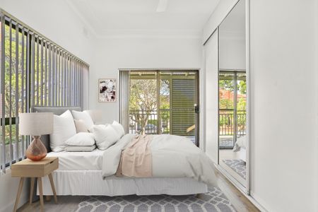 Exquisite 3 Bedroom Duplex with Granny Suite - Photo 3