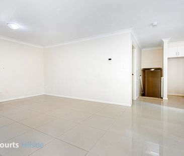 Modern & Convenient Living in Seven Hills - Photo 4