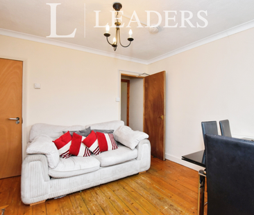 1 bedroom in a house share to rent - Photo 6