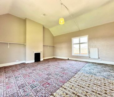 6 bedroom detached house to rent - Photo 1