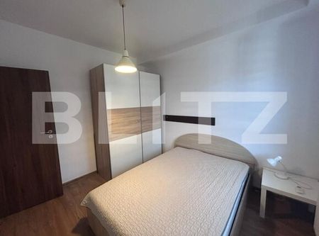 Apartament cu 2 camere, centrala, AC, zona centrala - Fotografie 4