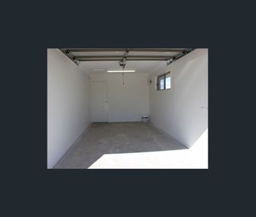 Two Bedroom Unit in Glenvale - Photo 5