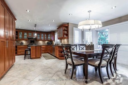 For Lease - 16 Chalmers Court, Brampton, Ontario - Photo 3