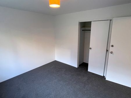 6 Bedroom Flat on York Pl - 2026 - Photo 5