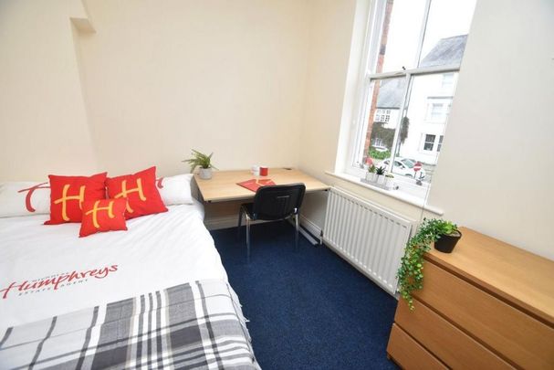 5 bedroom house to rent - Photo 1