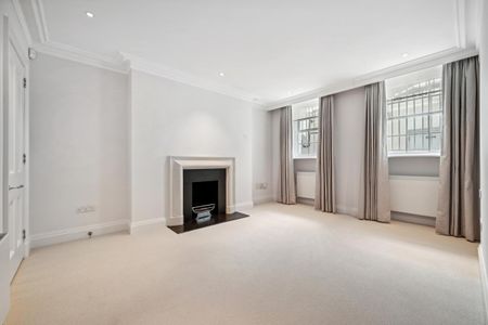 3 bedroom flat in London - Photo 5