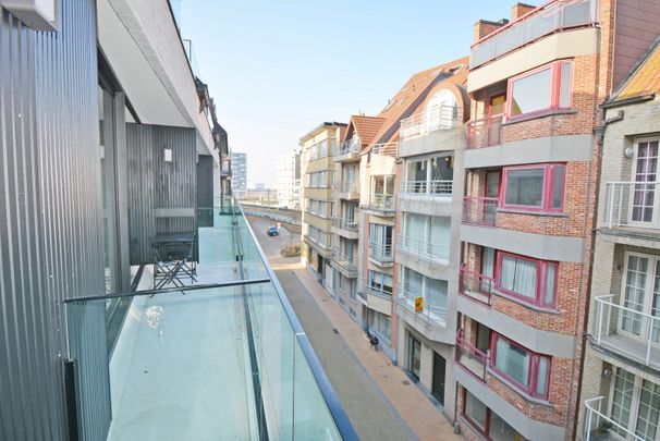 Nieuwbouw appartement met 2 slaapkamers op wandelafstand van het strand in Heist - Photo 1