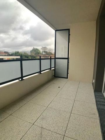 Location Appartement 2 pièces 43m² TOULOUSE 31400 - Photo 3