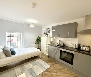 Studio to rent - Photo 3