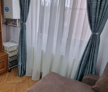 Inchiriez garsoniera utilata si mobilata, etaj 1 in Sibiu - Lazaret - Photo 1