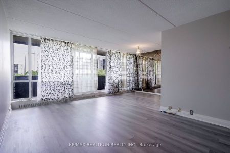 For Lease - 2 Glamorgan Avenue Unit# 602, Toronto, Ontario - Photo 3
