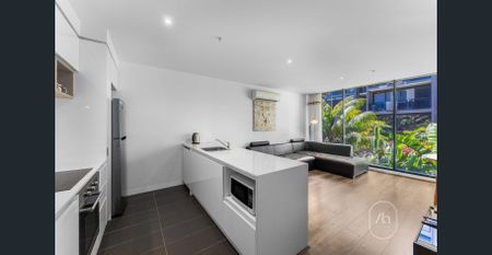 Stylish Furnished 1-Bedroom + Study Apartment in the Heart of Hawthorn - Photo 2