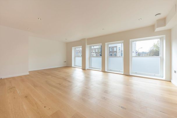 Goldhawk Road, W12 8DZ, London - Photo 1