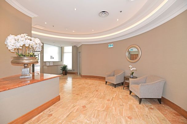 For Lease - 935 Royal York Road Unit# 205, Toronto, Ontario - Photo 1