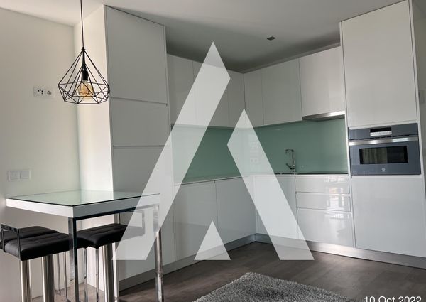 Apartamento T1 Mobilado e Equipado no Cais da Fonte Nova - Empreendimento Ria Palace