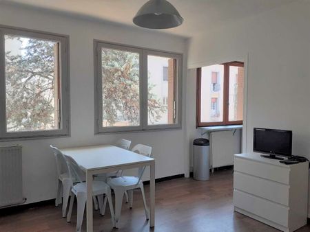 Location Appartement 2 pièces 32m² NIMES 30000 - Photo 3