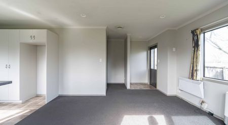 Two Bedroom Home in Dinsdale - Photo 2