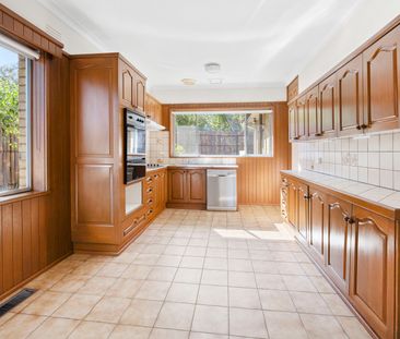 10 Jolly Street, Frankston VIC 3199 - House For Rent | Domain - Photo 5