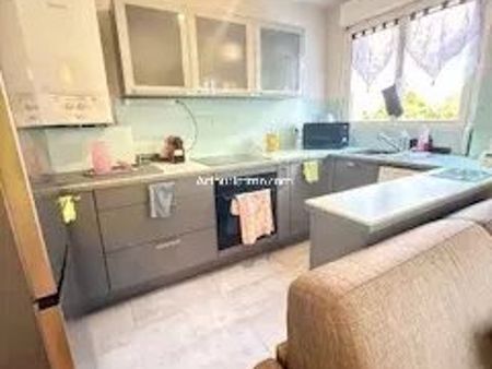 Location Appartement 2 pièces 42 m2 à Chennevières-sur-Marne - Photo 2