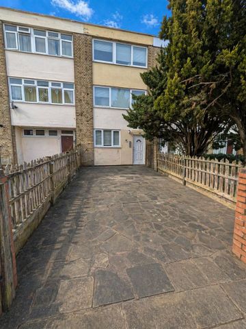 Cortis Road, London SW15 - Photo 5