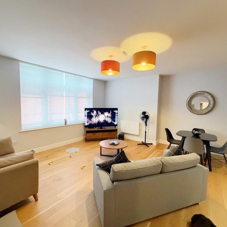 1 bedroom flat to rent - Photo 1