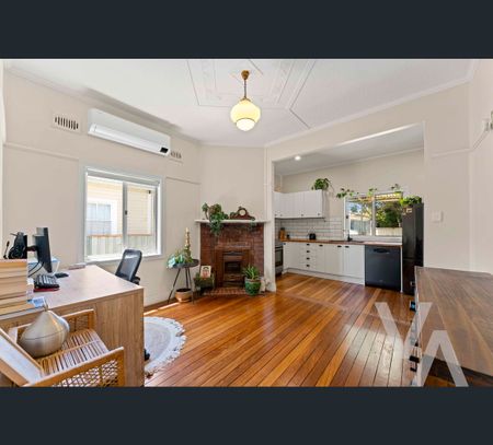 39 Sunderland Street, Mayfield, NSW 2304 - Photo 2