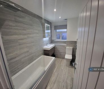 1 bedroom in a house share to rent - Photo 5