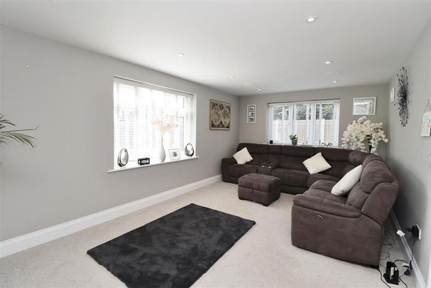 2 bedroom detached house to rent - Photo 1
