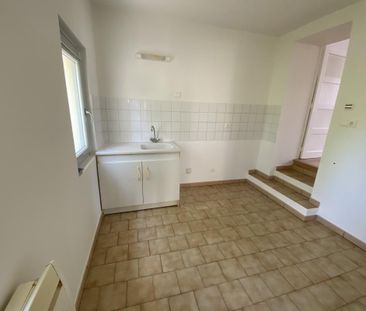 Location Maison 2 pièces 46m² LE CREUSOT 71200 - Photo 3