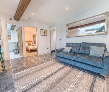 4 bedroom barn conversion to rent - Photo 3