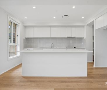 Brand New Family Home in Sought-After Cobbitty - Photo 6