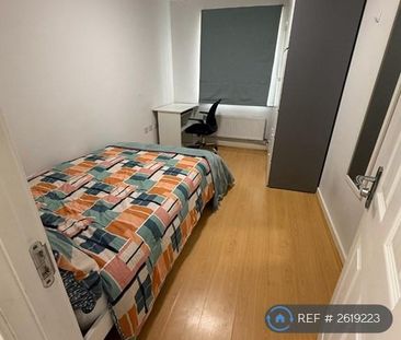1 bedroom in a house share to rent - Photo 4