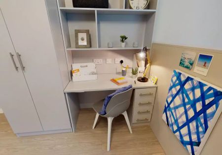 Bronze Studio - Photo 3