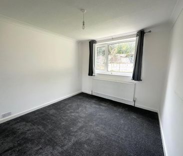 3 bedroom detached house to rent - Photo 5