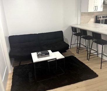 Appartement 1 Chambre a louer - 13e Avenue - Photo 2