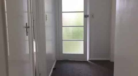 Cozy 3-4 bedroom home!!! - Photo 3