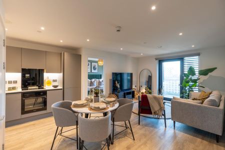 2 bedroom flat to rent - Photo 2