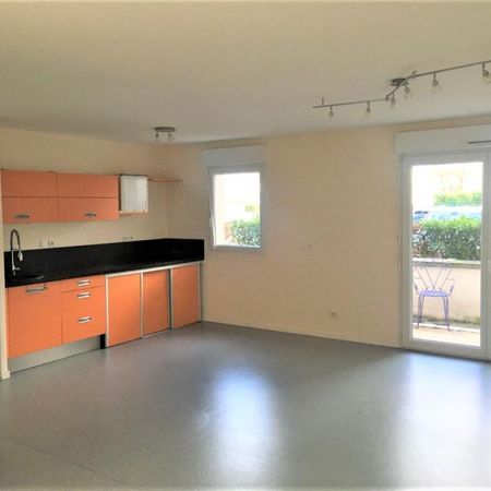 Location Appartement 3 pièces 62m² LA CHAUSSEE ST VICTOR 41260 - Photo 4