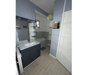 Appartement T1 meublé – Centre Ville – Location - Photo 1