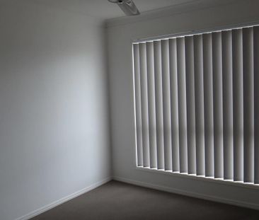 72 Damian Leeding Way, Upper Coomera QLD 4209 - House For Rent | Do... - Photo 4