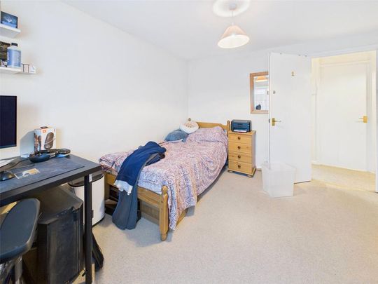 4 bedroom terraced house to rent - Photo 1