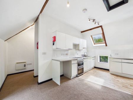 Billys Lane, Stratford Hills, Stratford St Mary, Colchester, CO7 6PW - Photo 2