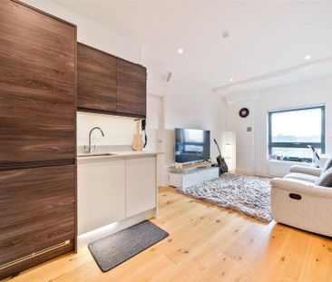 1 bedroom apartment to rent - Photo 4