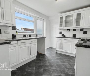3 bedroom semi-detached bungalow to rent - Photo 2