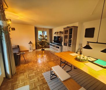 Gemütliche 4.5-Zimmerwohnung mit Sitzplatz und 2 Nasszellen! - Foto 4