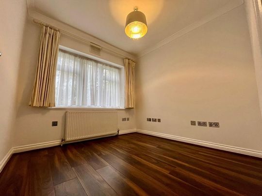 3 bedroom ground floor flat to rent - Photo 1