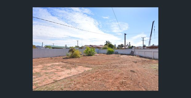 4 Bed Fully Furnished - Photo 1